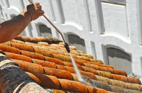 Nettoyage de toitures - Bethoncourt